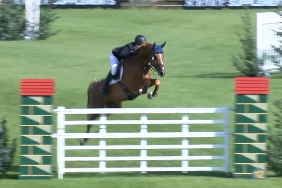 Holly Smith and Fruselli win the All England 1.40m Open