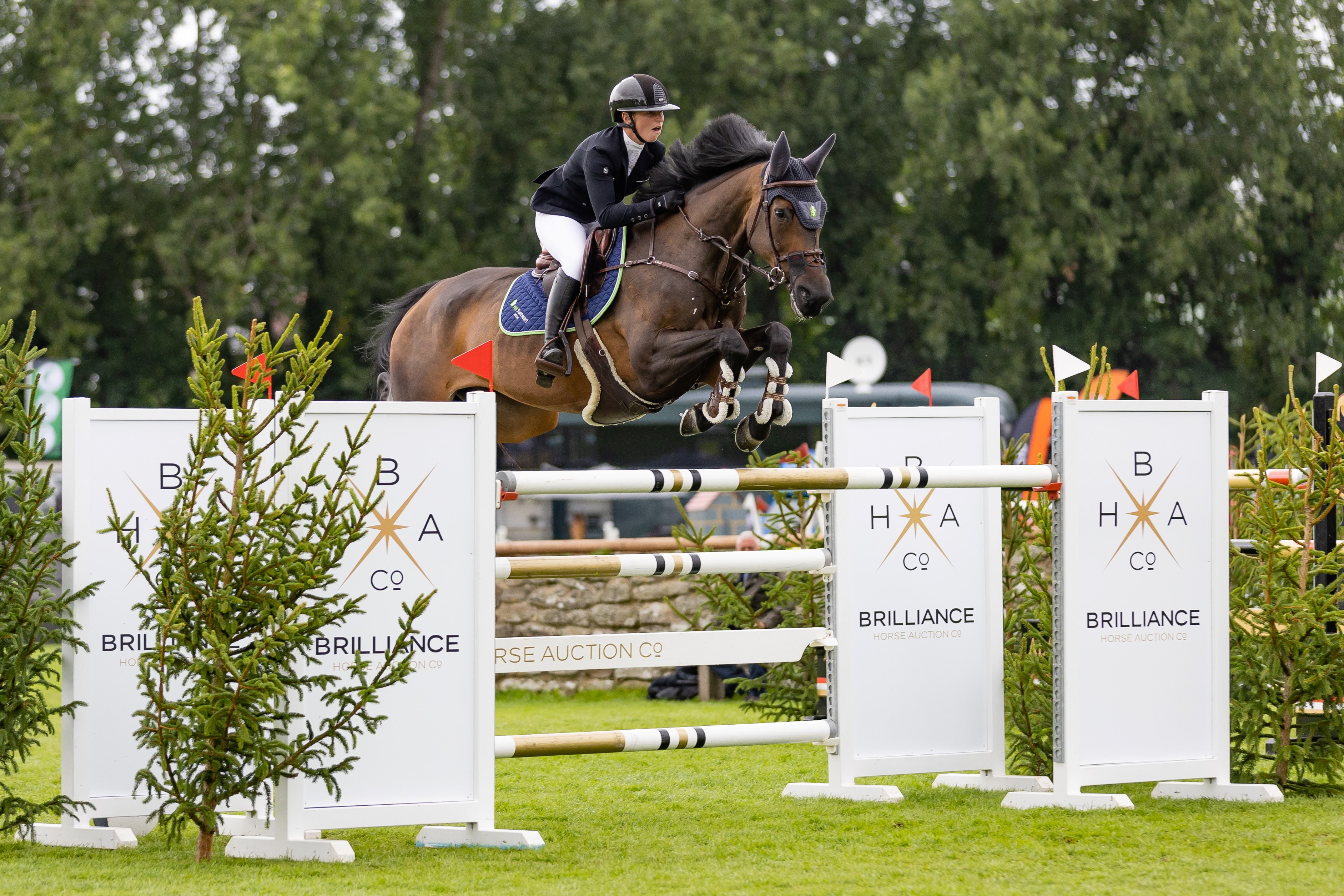 The Brilliance Horse Auction Trophy - Sanne Thijssen and Cupcake Z